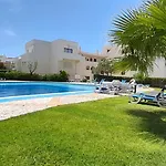 Casa Poente Da Aldeia 阿尔布费拉